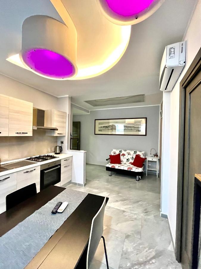 B&B La Casa di Sassa Napoli Bagian luar foto