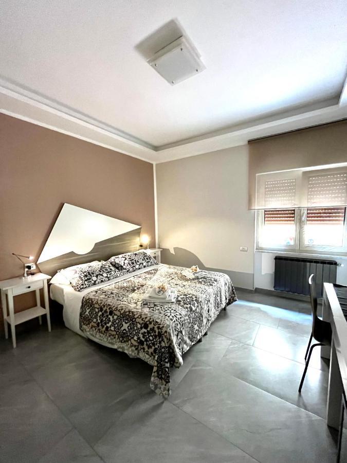 B&B La Casa di Sassa Napoli Bagian luar foto